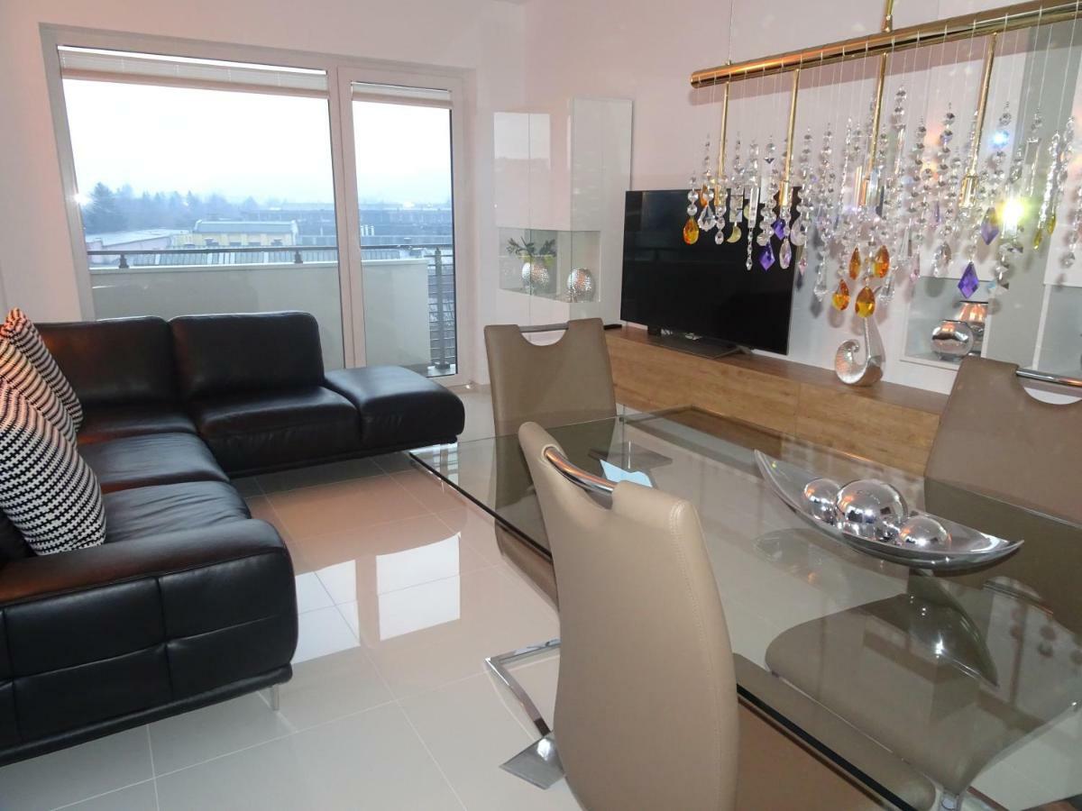 Apartament Francesca Braşov Exterior foto
